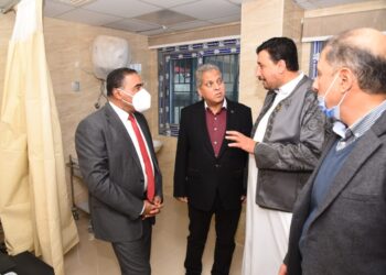 محافظ مطروح تفقد محطة تحلية مياة البحر ببراني 23 - جريدة المساء