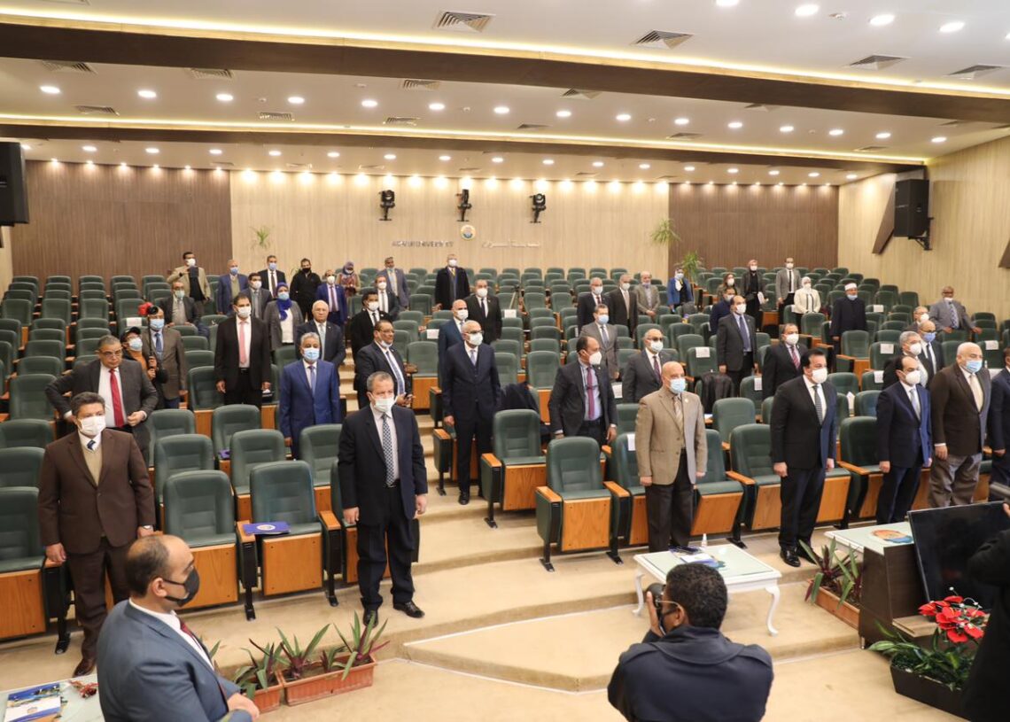 المجلس الأعلى للجامعات يعقد اجتماعه الدوري بجامعة أسوان: 20 - جريدة المساء المجلس الأعلى للجامعات يعقد اجتماعه الدوري بجامعة أسوان: 19 - جريدة المساء