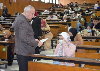 بدء الاختبارات الالكترونية لطلاب الفرقة الرابعة "بتمريض المنيا" 20 - جريدة المساء