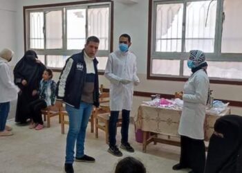 قافلة مدارس الرهبان والراهبات بالاسكندريه عالجت253 مريض ببرج العرب 35 - جريدة المساء