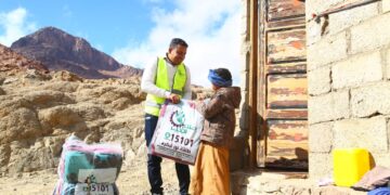 صناع الخير تصل بمبادرة "صناع الدفا" إلى "سانت كاترين".. أكثر المناطق برودة على مستوى الجمهورية 2 - جريدة المساء صناع الخير تصل بمبادرة "صناع الدفا" إلى "سانت كاترين".. أكثر المناطق برودة على مستوى الجمهورية 1 - جريدة المساء