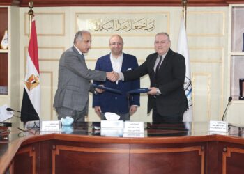 "غنيم" يشهد توقيع بروتوكول تعاون بين جامعتي بني سويف التكنولوجية والنهضة 27 - جريدة المساء