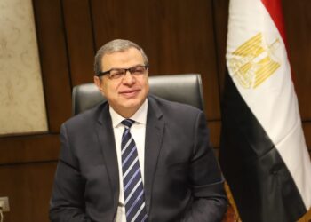 القوي العاملة : تحصيل 275 ألف جنيه مستحقات مصري بقطر 31 - جريدة المساء