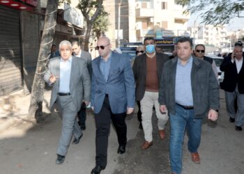 محافظ بنى سويف يوجه بإدراج شارع "الدهشورى" بخطة الرصف 25 - جريدة المساء