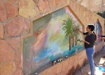 بلوحات فنية .. "سيوة" تتجمل استعدادا لمهرجان التمور الدولى الخامس 21 - جريدة المساء