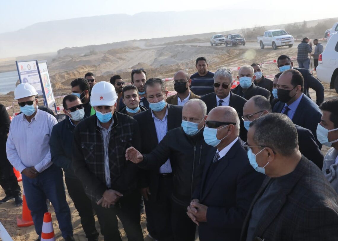 وزير النقل تابع استكمال أعمال تطوير ميناء السخنة ويعقد اجتماعاً موسعاً مع الشركات الوطنية 19 - جريدة المساء