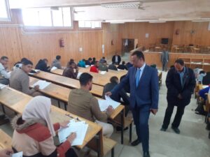 استمرار أعمال الامتحانات بكلية الحقوق بقنا وسط تطبيق كامل للإجراءات الإحترازية 143 - جريدة المساء