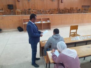 استمرار أعمال الامتحانات بكلية الحقوق بقنا وسط تطبيق كامل للإجراءات الإحترازية 121 - جريدة المساء