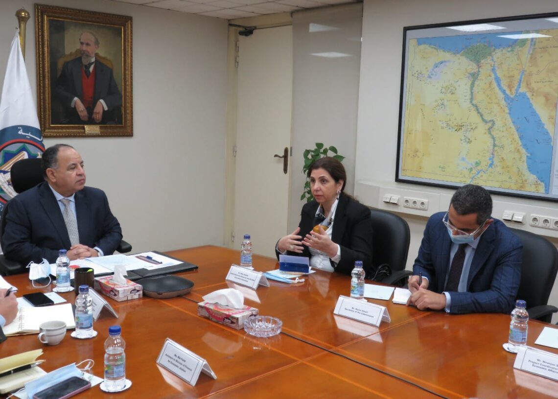 وزير المالية :الدولة حريصة على تحقيق أهداف التنمية الشاملة والمستدامة.. لتحسين معيشة المواطنين 18 - جريدة المساء وزير المالية :الدولة حريصة على تحقيق أهداف التنمية الشاملة والمستدامة.. لتحسين معيشة المواطنين 17 - جريدة المساء