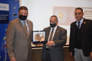 رئيس مصلحة الجمارك: منصة «نافذة» تغطى كل موانئ مصر.. بنهاية يونيه المقبل 19 - جريدة المساء