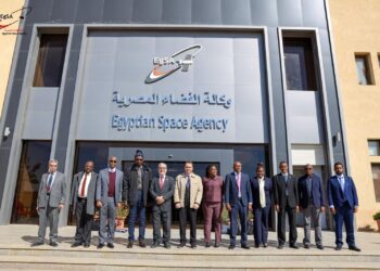 وكالة الفضاء المصرية تبحث آليات تنفيذ مشروع القمر الصناعي للتنمية بافريقيا 19 - جريدة المساء
