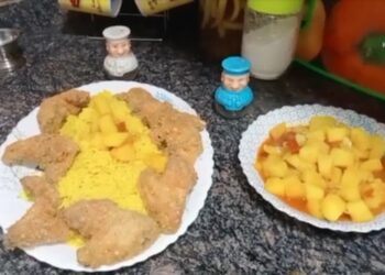 تشكن المطاعم مع الارز البسمتى والبطاطس بالكركم..بالفيديو 25 - جريدة المساء