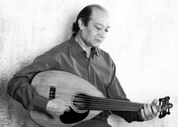 الفنان صلاح عبدالله ناعيا الملحن أحمد الحجار :- سابنا ومشى وباأحاول أستوعب خبر رحيل هذا الملاك عن دنيانا 19 - جريدة المساء