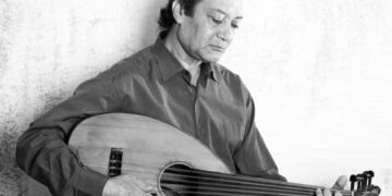 الفنان صلاح عبدالله ناعيا الملحن أحمد الحجار :- سابنا ومشى وباأحاول أستوعب خبر رحيل هذا الملاك عن دنيانا 2 - جريدة المساء الفنان صلاح عبدالله ناعيا الملحن أحمد الحجار :- سابنا ومشى وباأحاول أستوعب خبر رحيل هذا الملاك عن دنيانا 1 - جريدة المساء