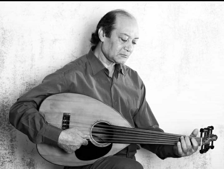 الفنان صلاح عبدالله ناعيا الملحن أحمد الحجار :- سابنا ومشى وباأحاول أستوعب خبر رحيل هذا الملاك عن دنيانا 20 - جريدة المساء الفنان صلاح عبدالله ناعيا الملحن أحمد الحجار :- سابنا ومشى وباأحاول أستوعب خبر رحيل هذا الملاك عن دنيانا 19 - جريدة المساء