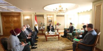 وزير التعليم العالي يبحث آليات التعاون العلمى والتكنولوجى مع كوريا الجنوبية 1 - جريدة المساء