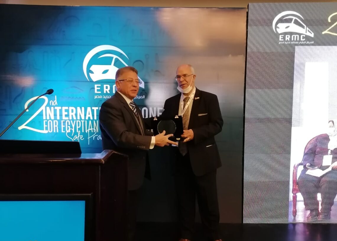 المركز الطبي لسكك حديد مصر يكرم د. أشرف إسماعيل كأحد رواد جودة الرعاية الصحية في مصر 16 - جريدة المساء