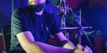 احمد عبد الخالق يطرح "مشكلة" خلال أيام 1 - جريدة المساء