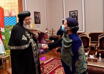 وزيرة البيئة تتقدم بالتهنئة لقداسةالبابا تواضروس الثاني بعيد الميلاد المجيد 31 - جريدة المساء