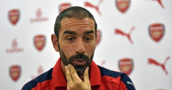 روبيرت بيرز : الفراعنة يملكون مقومات الفوز بكاس افريقيا 17 - جريدة المساء