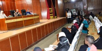 محافظ أسوان : إجراء التحاليل الطبية أثناء اللقاءات الدورية مع المواطنين وضبط عدد كبير من المتعاطين 1 - جريدة المساء