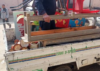 تحرير 25 محضر إشغالات عامة ونظافة خلال حملة مكبرة بمركز ديروط بأسيوط 24 - جريدة المساء