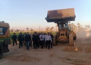 حملة مكبرة لإزالة التعديات على الأراضي الزراعية وأملاك الدولة بسوهاج..صور 20 - جريدة المساء