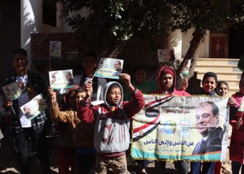 فرق مياه أسيوط للتوعية والمشاركة المجتمعية تجوب قري حياة كريمة 16 - جريدة المساء