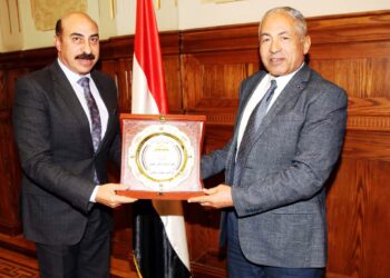 محافظ اسوان يستعرض جهود الدولة في تطوير عاصمة شباب أفريقيا 26 - جريدة المساء