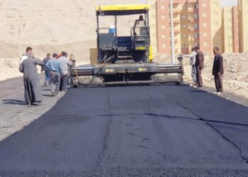 رصف 9 كيلومتر بتكلفة 8.6 مليون جنيه بحي الكوثر 24 - جريدة المساء