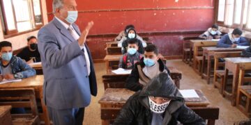محافظ بني سويف يطمئن على انتظام امتحانات الفصل الدراسي الأول للشهادة الإعدادية في يومها الرابع 1 - جريدة المساء