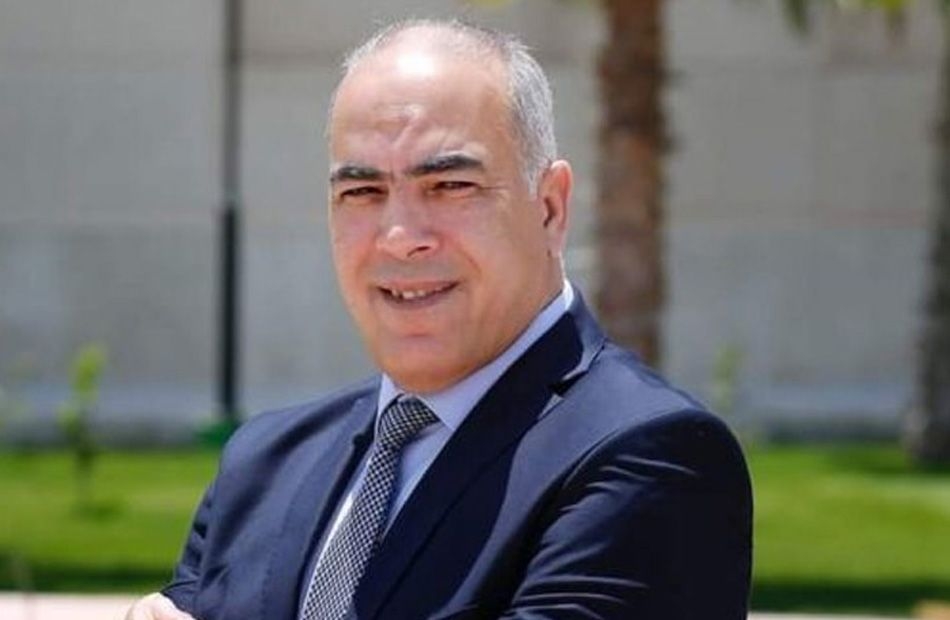 نائب رئيس الجامعة اليابانبة يتفقد لجان الامتحانات الفصل الدراسي الاول 19 - جريدة المساء