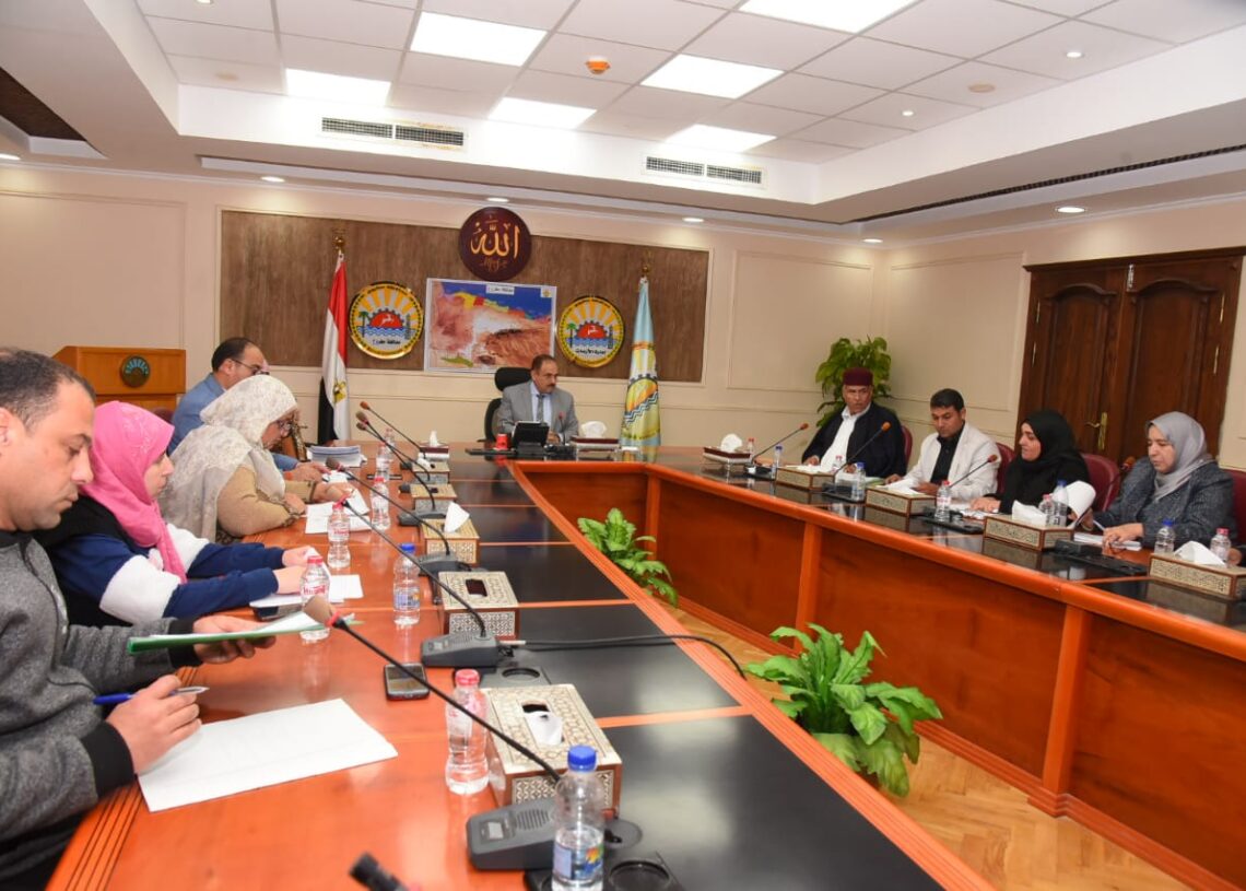 لجنة برئاسة سكرتير عام مطروح لاختيار الامهات المثاليات لهذا العام 20 - جريدة المساء لجنة برئاسة سكرتير عام مطروح لاختيار الامهات المثاليات لهذا العام 19 - جريدة المساء