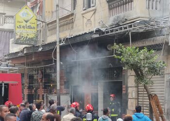 السيطره علي حريقان بدائره باب شرقي بالاسكندرية 31 - جريدة المساء