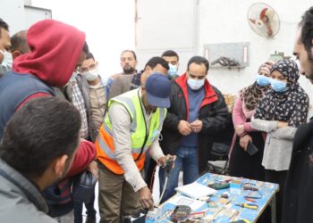 توطين صناعة لوحات تحسين معامل القدرة لتخفيض استهلاك القدرة الكهربائية.. ورشة عمل بمياه أسيوط 26 - جريدة المساء