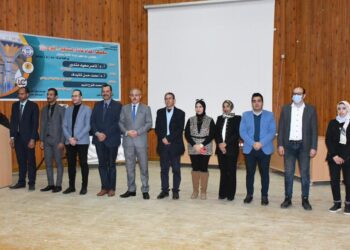 تكريم ١٠٠ طالب وطالبة في ختام معسكر اعداد القادة بجامعة القناة 19 - جريدة المساء