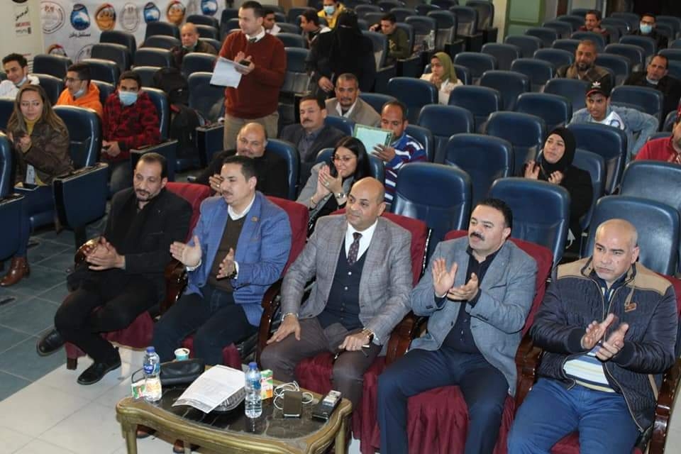 في أول جولة لمسابقة أوائل الطلبة للمرحلة الثانوية فوز مدرسة تانوف الثانوية المشتركة بمركز ديرمواس 13 - جريدة المساء في أول جولة لمسابقة أوائل الطلبة للمرحلة الثانوية فوز مدرسة تانوف الثانوية المشتركة بمركز ديرمواس 12 - جريدة المساء