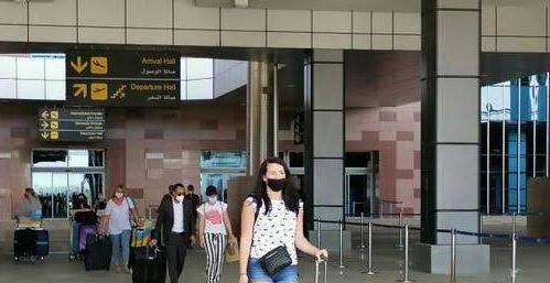 وصول 1500 سائح روسى مطار الغردقة الدولى 16 - جريدة المساء وصول 1500 سائح روسى مطار الغردقة الدولى 15 - جريدة المساء