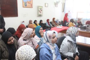 "القيادة والتبعية" .. فى ندوة بآداب جنوب الوادى 25 - جريدة المساء