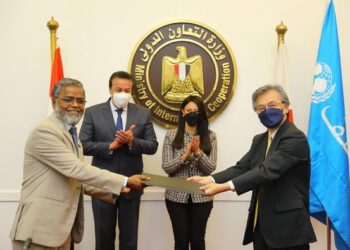 توقيع اتفاقية بين السفارة اليابانية ومنظمة اليونيسيف لتوسيع نطاق اللقاحات المضادة لفيروس كورونا في مصر 16 - جريدة المساء