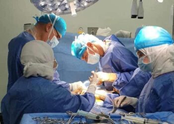 جامعة أسيوط تعلن نجاح عمليتين جديدتين لزراعة الكلى بالمستشفى الجامعي 34 - جريدة المساء