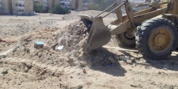 رفع ٣٠ طن من الأتربة والمخلفات الصلبة في حملة للبيئة بسفاجا 1 - جريدة المساء