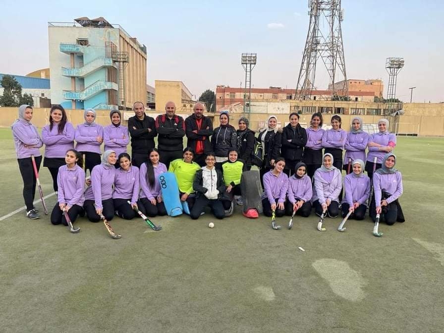 هوكي الشرقية آنسات 2002 يكتسح الدخان بسباعية نظيفة في نصف نهائي بطولة الجمهورية 19 - جريدة المساء