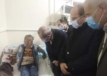 "مختار" يوجه بتقديم الرعاية الكاملة لطفل "الدقهلية" بعد تعدى والده عليه بالضرب المبرح لإجباره على التسول 27 - جريدة المساء