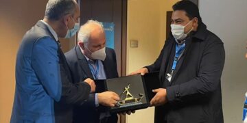 "المصرية للاتصالات" و "أو تي إي جلوب" اليونانية بحثتا التعاون المشترك في "الكابلات البحرية" 2 - جريدة المساء "المصرية للاتصالات" و "أو تي إي جلوب" اليونانية بحثتا التعاون المشترك في "الكابلات البحرية" 1 - جريدة المساء