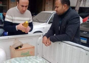 ضبط نصف طن سكر تمويني و٤٨ زجاجة زيت قبل بيعهم بالسوق السوداء بالاسكندرية 23 - جريدة المساء