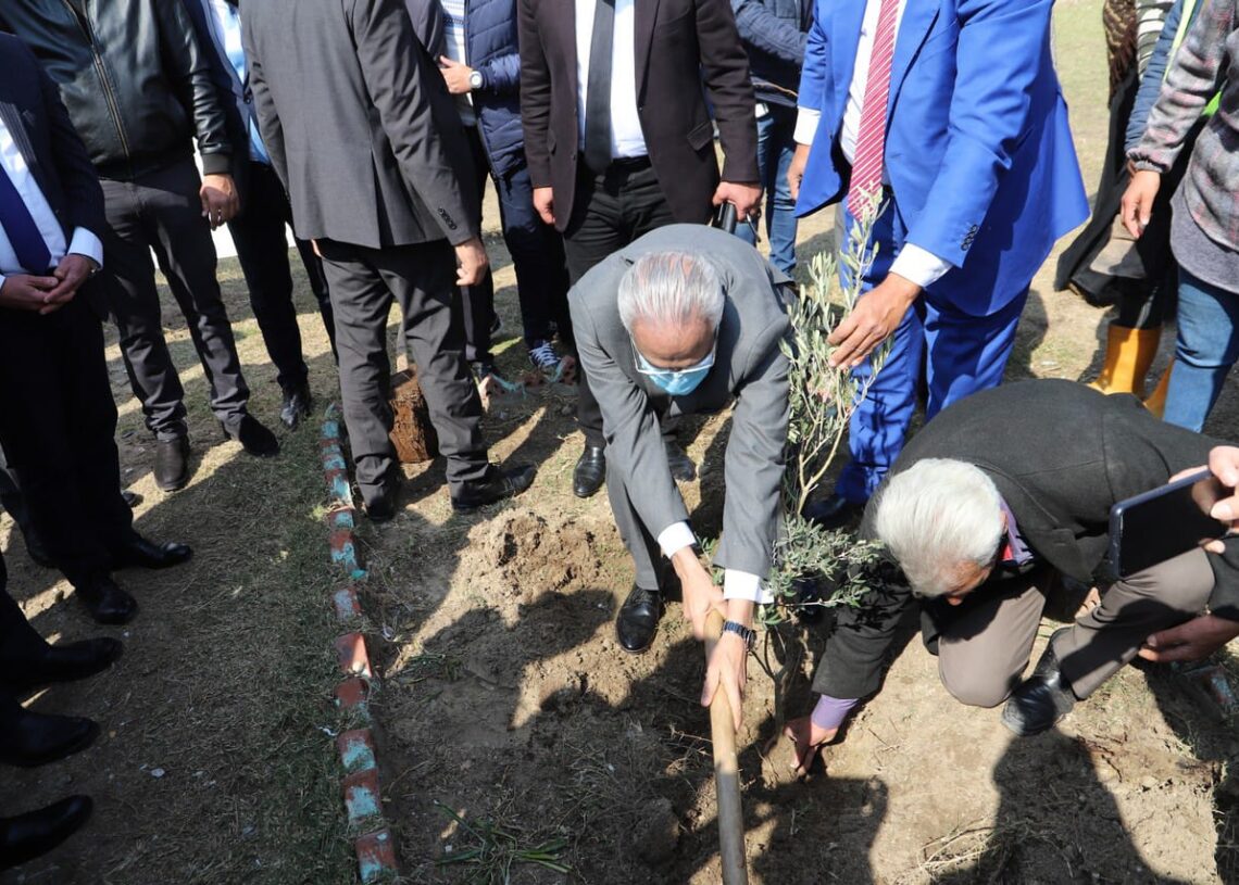 في اطار الحد من التغير المناخي والاحتباس الحراري 15 - جريدة المساء