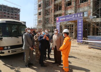 محافظ كفر الشيخ يتابع أعمال إنشاء 24 ألف وحدة سكنية ومواقع الجامعة الأهلية والتكنولوجية ومجمع المصالح 21 - جريدة المساء