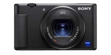 8 مليارات مشاهدة فيديو عبر "فيس بوك" يوميا 1 - جريدة المساء