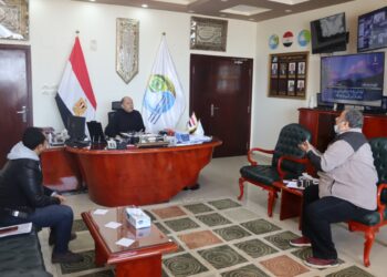 "مياه أسيوط" تناقش تحسين مستوي معيشة الأسر الأولى بالرعاية والأكثر فقرًا 17 - جريدة المساء